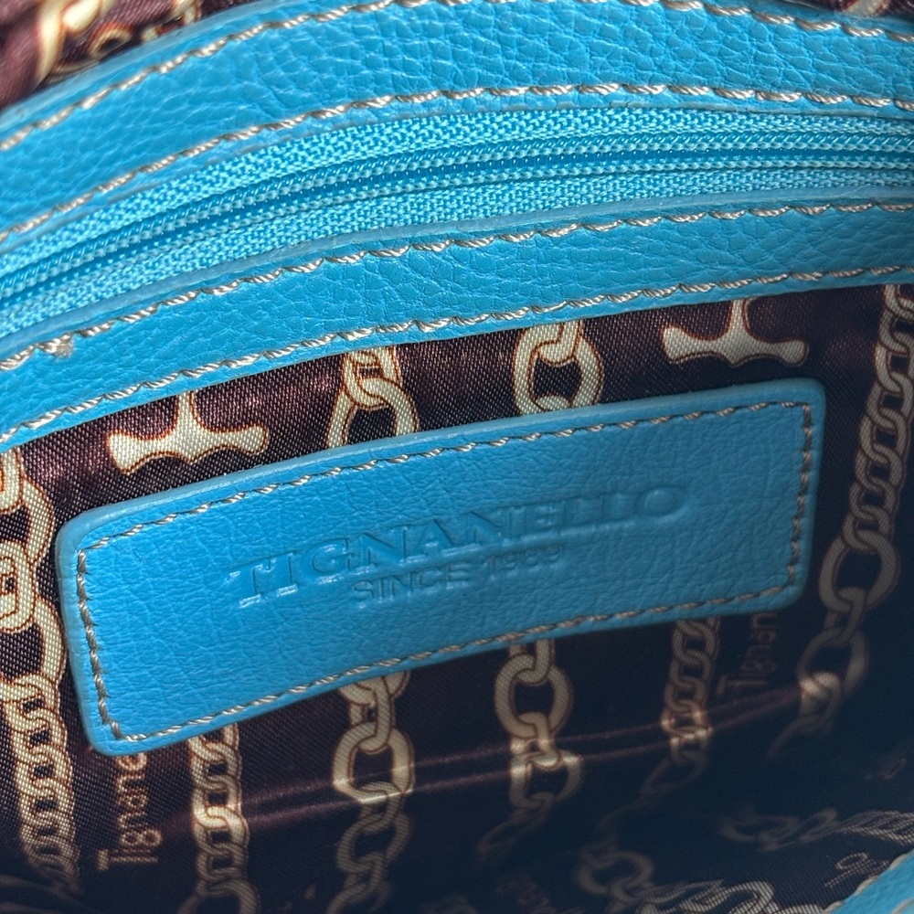 Tignanella Pebble leather turquoise crossbody bag organizer - Picture 9 of 13